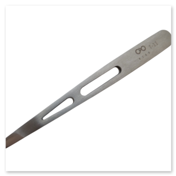 Пінцет для брів T-11 BLAD